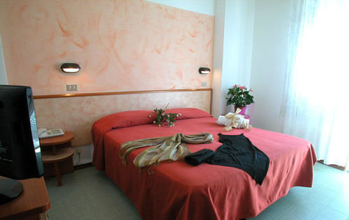 Hotel Merkury Torre Pedrera Eksteriør billede